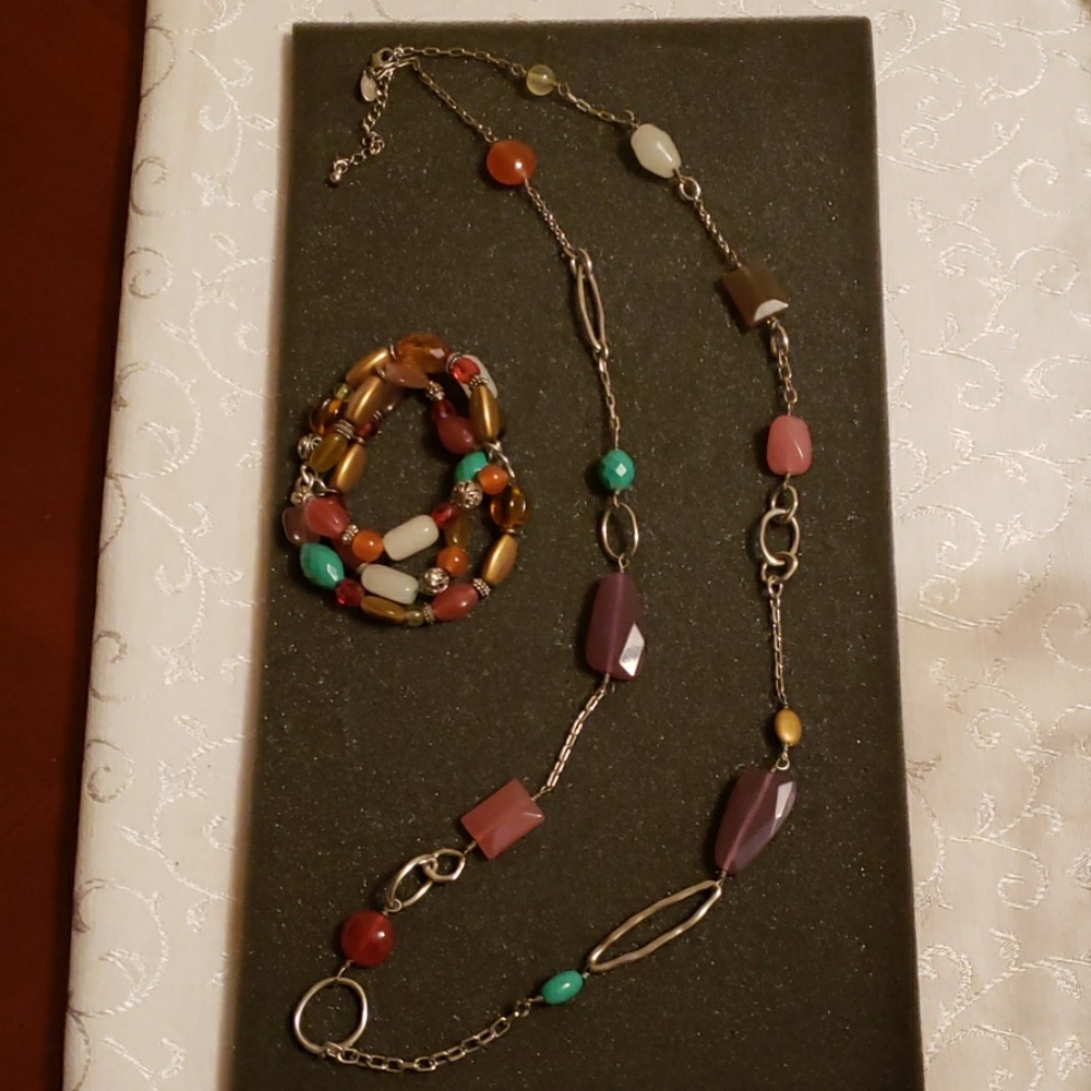 Lia Sophia necklace and bracelet set